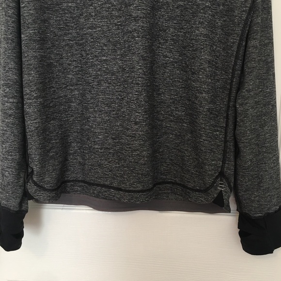Lululemon Cypress Run Grey and Black Heathered Long Sleeve - Picture 3 of 8